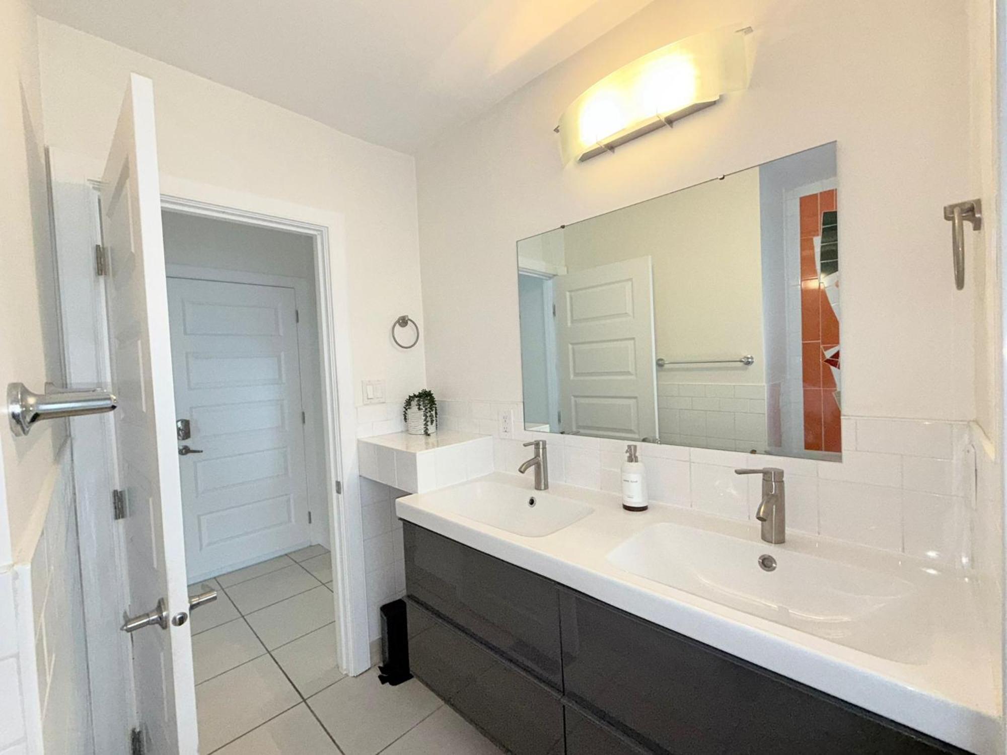 Holiday home 2bed Bright & Stylish Ritchie Urban Retreat *
