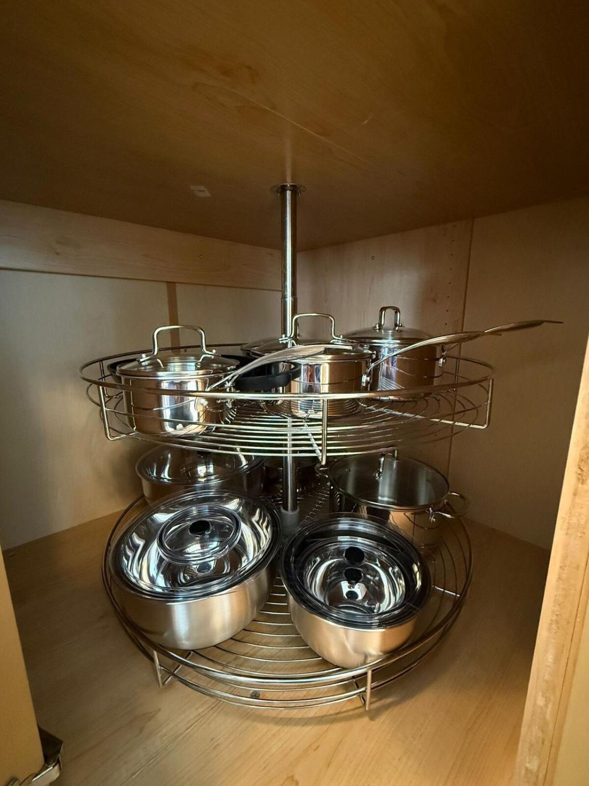2bed Bright & Stylish Ritchie Urban Retreat Edmonton